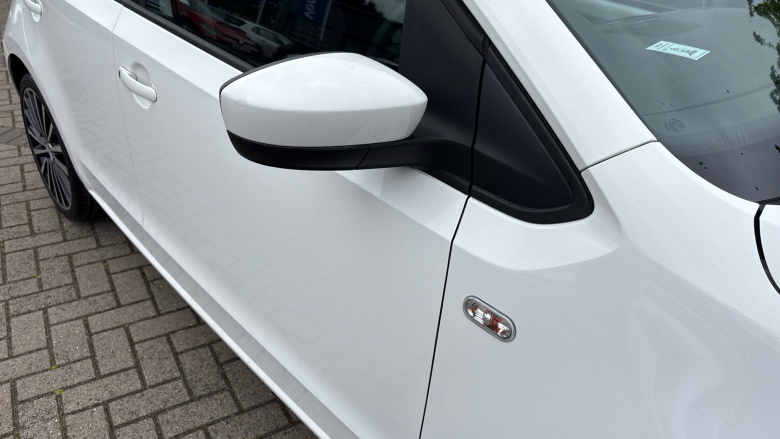 Volkswagen Up 1.0 High Up 5dr Petrol Hatchback